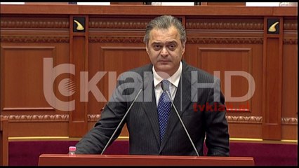 Blushi: Rihapja e garës për vetting-un, antikushtetuese