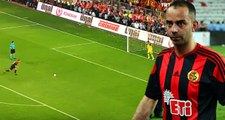 Penaltıyı Kaçıran Semih Şentürk, Maç Sonunda Trabzonsporlu Yöneticiyle Kapıştı