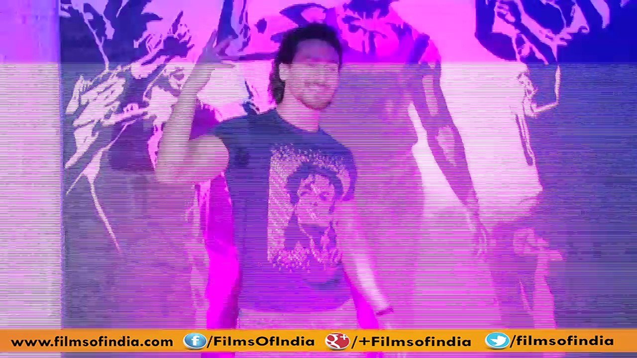 Graffiti Artist Creates 10-Feet Artwork For Tiger Shroff | Munna Michael