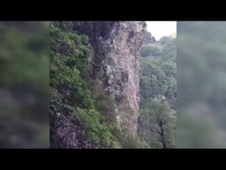 Üç kadından nefes kesen kurtarma… İşte o görüntüler...