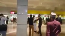 Attack on Junaid Jamshed at Islamabad airport | Assaulting Videowerwer234