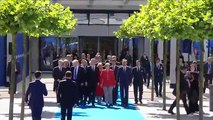 Macron appears to swerve away from Trump at NATO summit