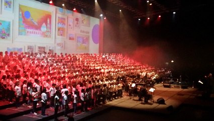 Pau : 1800 élèves chantent pour "Jazz in school"