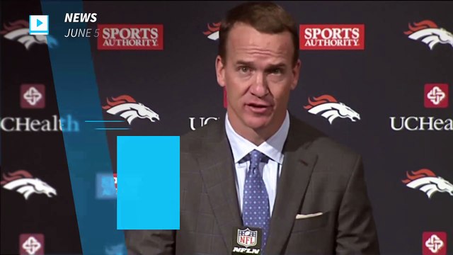 Ex-NFL star Peyton Manning spotted at White House