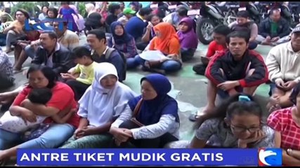 Ribuan Warga Surabaya Antre Tiket Mudik Gratis