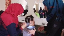Gaziantep - Suriyeli 6 Kadın, Kursta Meslek Öğrenip Kuaför Salonu Açtı
