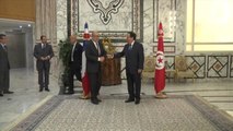 Fransa Dışişleri Bakanı Yves Le Drian, Tunus'ta