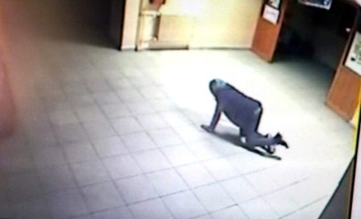 Güvenlik kameralarına yakalanmamak için yerde süründüler