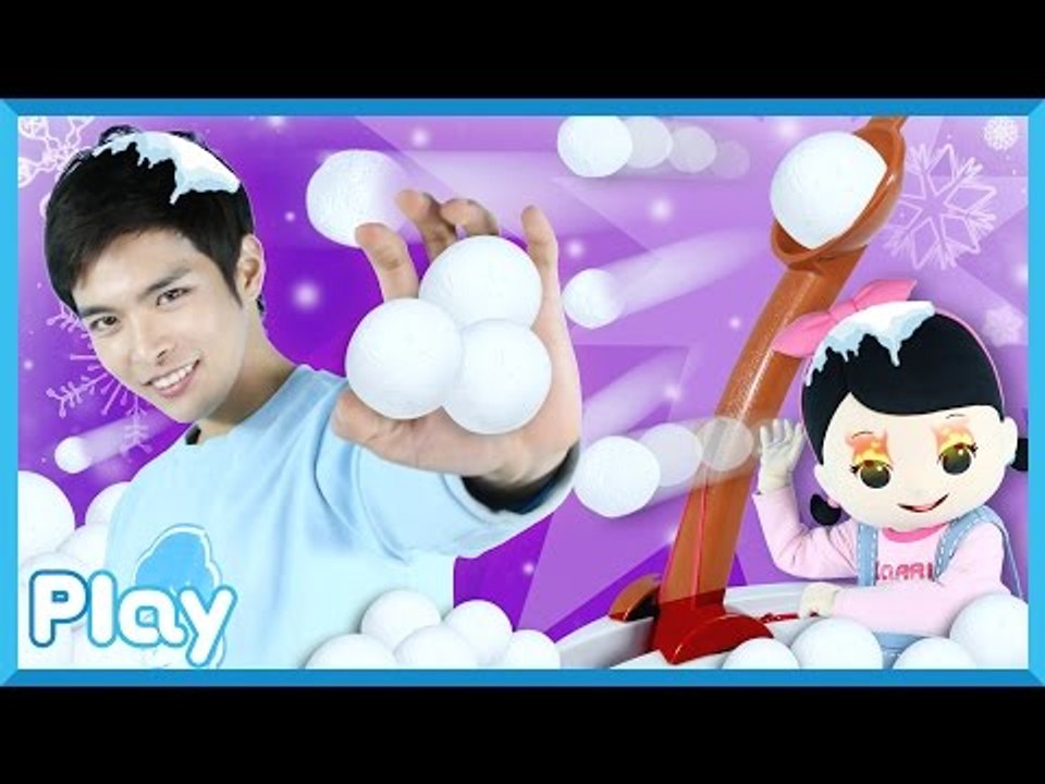 캐빈과 꼬마 캐리의 자두야 눈싸움하자 보드게임 대결 놀이 l 캐리앤 플레이