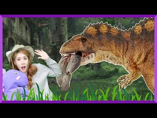Julie's Dinosaur Story 'Acrocanthosaurus' | CarrieAndEnglish