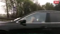 Filmohet cifti duke kryer marredhenie gjate kohes qe po ngisnin makinen ne autostrade (360video)