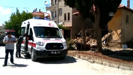 Duvarın Altında Kalan Işçi Yaralandı