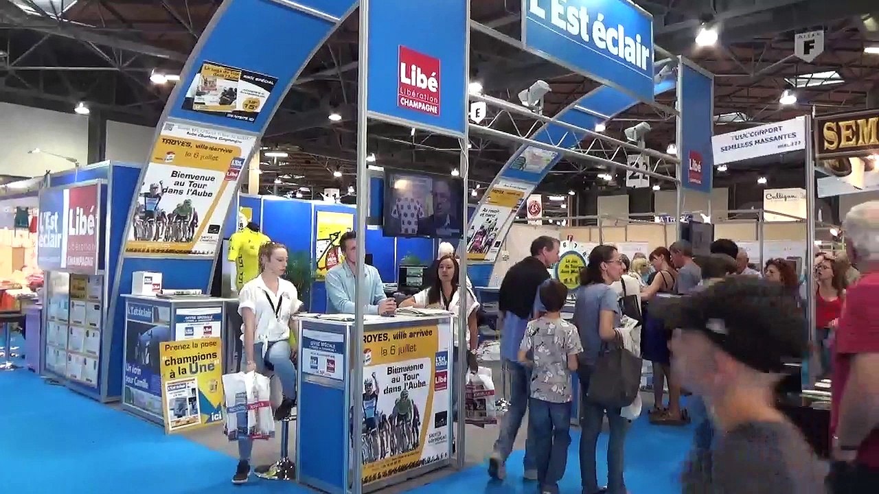 Stand l'est éclair et libération champagne aux Foires de Champagne 2017