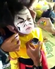 Ngakak, Ini Ucapan Bocah Saat Didandani Seperti ini