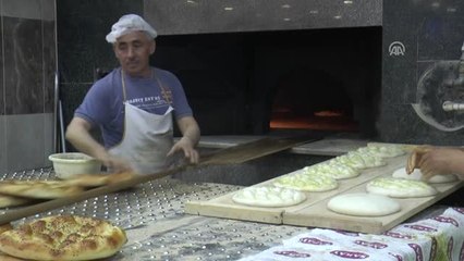 Ekmek Paraları da Yemekleri de Aynı Fırından - Düzce