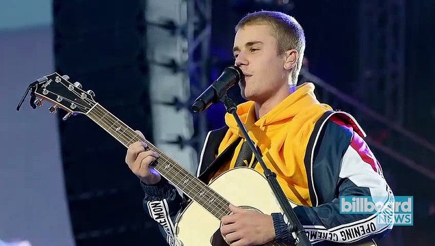 Ariana Grande Leads All-Star Benefit Concert For Manchester Bombing Victims | Billboard News