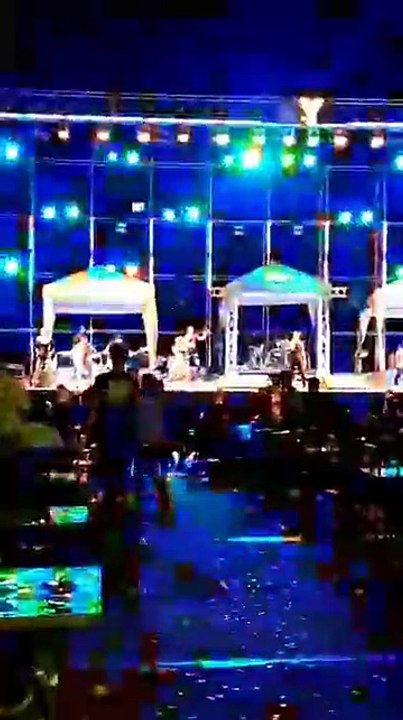 Bringing Down the Stage