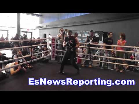 chris algieri shadow boxing before khan fight - EsNews Boxing