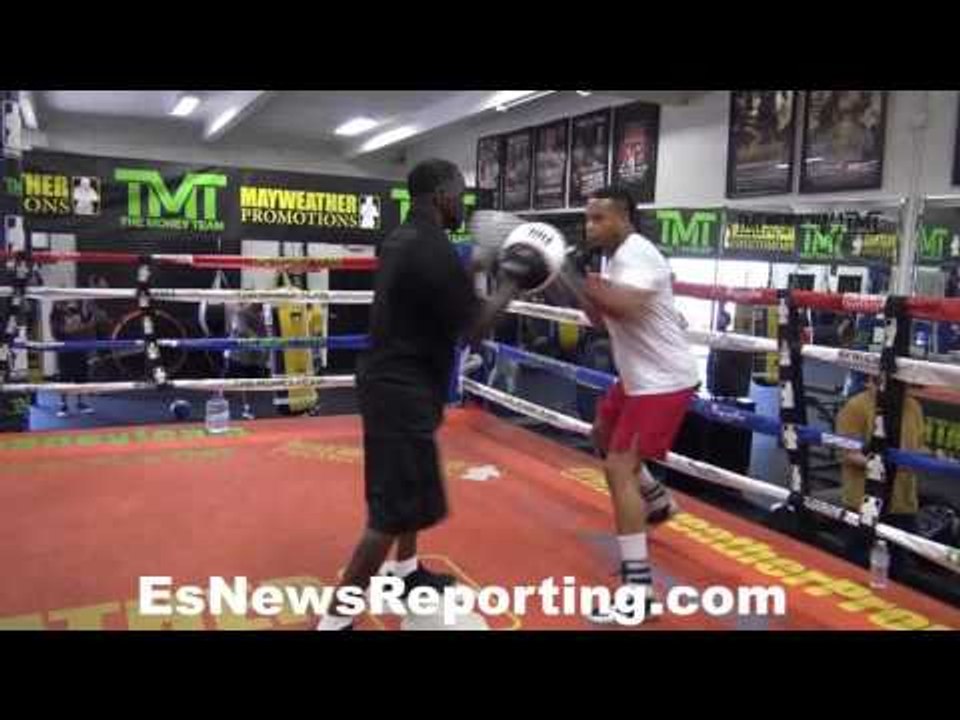 Mayweather boxing club Davin Haney and Kevin Ne...