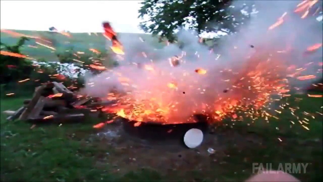 Ultimate Loud Fails Compilation || FailArmy
