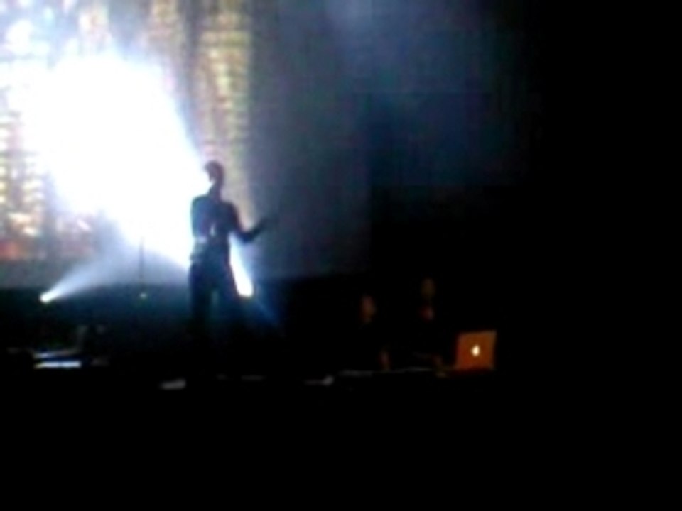 Agoria - Like a Bull Live @ La Cigale