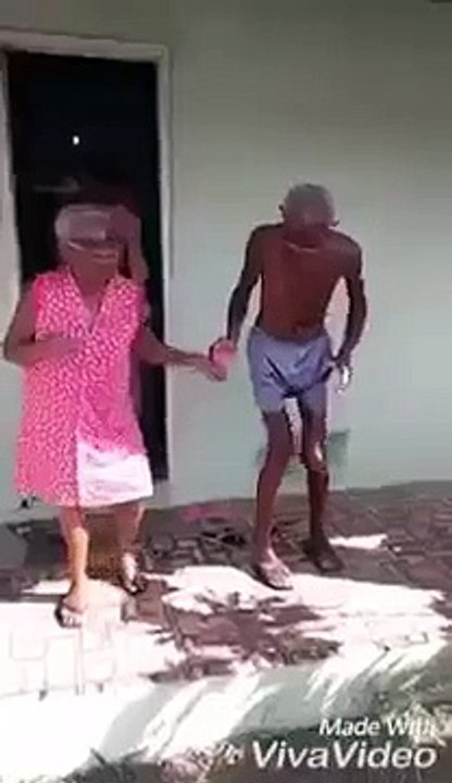 Mama Tera Locha