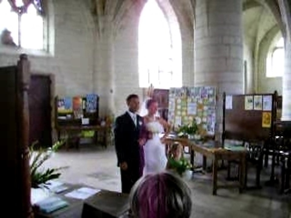 Entrée dans l'église - Mariage