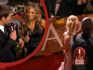 scarlett johansson sacrée poitrine