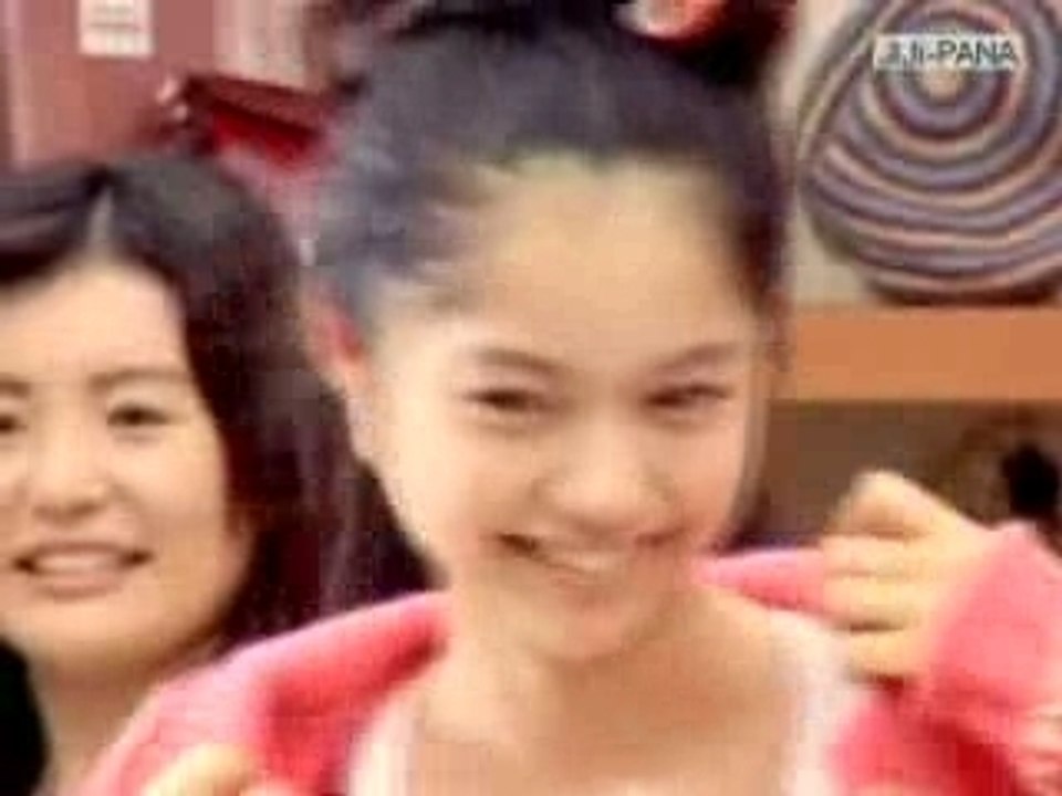 Aoi Miyazaki - Glico Yogurt CM (October 8th 2007)