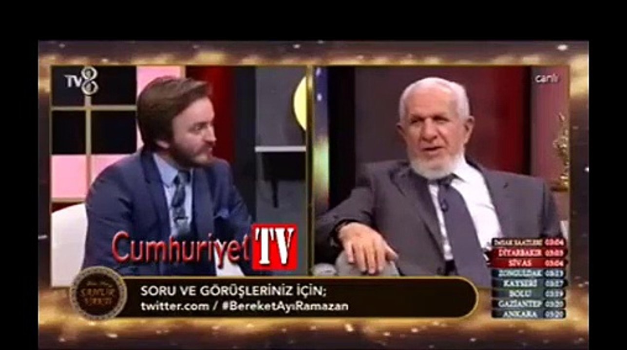 Regl dönemindeki kadınlar sokakta bir şey yerse dayak yer