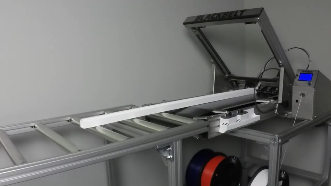 This Machine 3D-Prints Objects Larger Than Itself