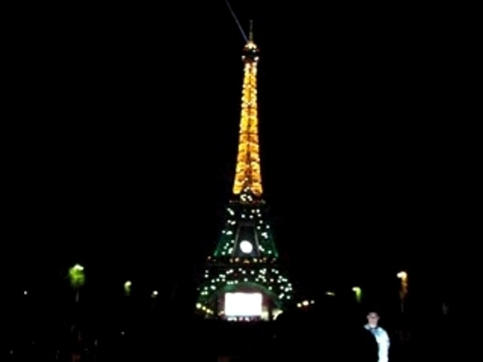 Tour eiffel scintillante 2007 10 13