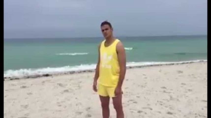 La nouvelle vidéo WTF d'Hatem Ben Arfa à la plage...