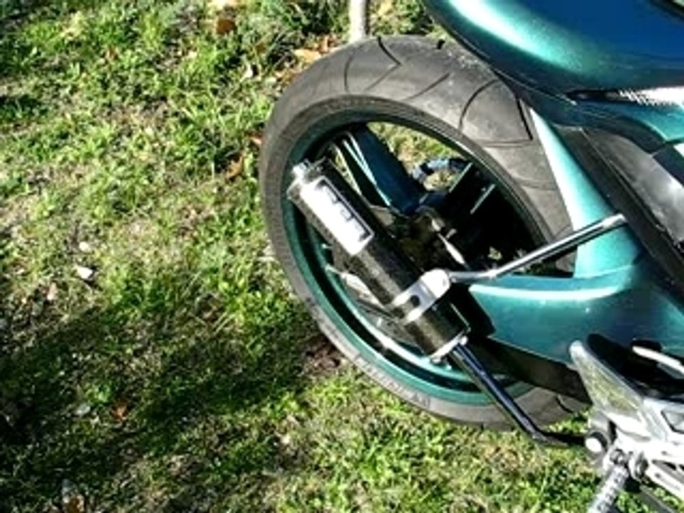 A tzr furious 057