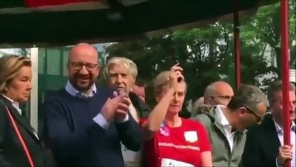La principessa del Belgio dà il via alla gara con uno sparo, ma manda all'ospedale il premier!
