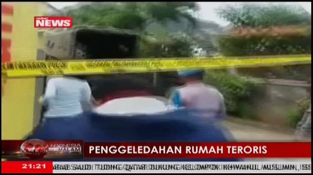 Penggeledahan Rumah Terduga Teroris