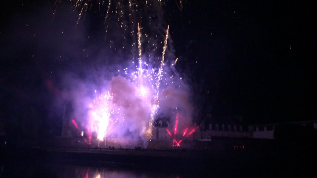 14 juillet: le bal des pompiers met le feu