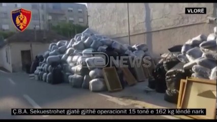Ora News - Megaoperacioni - Mbi 17.2 ton kanabis në dy operacione, mes 12 të arrestuarve 2 policë