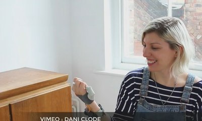 Mahasiswi Ini Kreatif Ciptakan Jari Jempol Ketiga