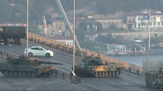 Şehit Babaları, 15 Temmuz'da Oğullarının Şehit Olduğu Yerde O Geceyi Anlattı