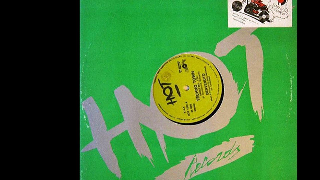 Benvenuto - Techno Town (Welcome Version) (B1)