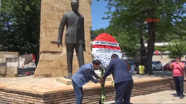 Sivas CHP Sivas Teşkilatı'dan 15 Temmuz Çelengi