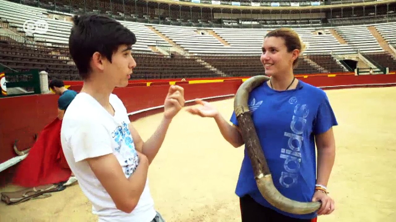 Reporter - Stierkampf: eine Frau will in die Arena | Reporter