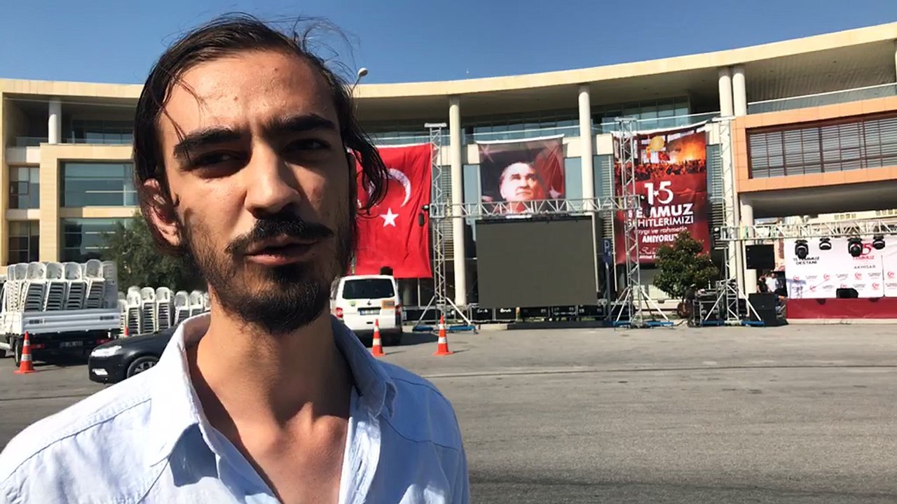 15 Temmuz Şehitlerini Anma Demokrasi ve Milli Birlik Günü kutlamalarının yapılacağı Akhisar Milli Egemenlik Meydanından canlı
