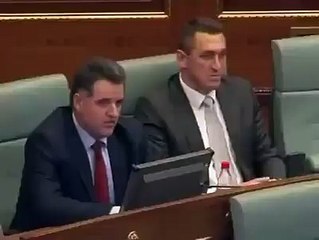 Thaçi ia mbyll gojën Albin Kurtit, Nuk do ta besoni çka i zbulon