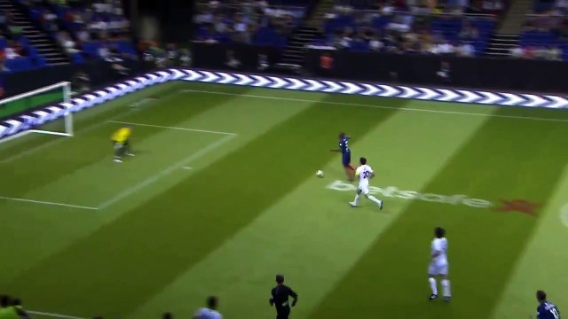 Eric Abidal Cheeky Finish At Star Sixes!