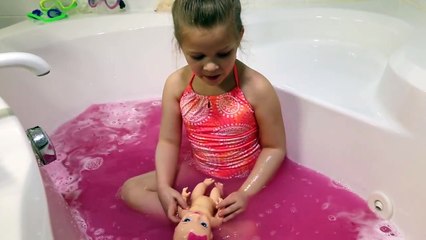 BABY ALIVE BUBBLE BATH Eating Orbeez & Bubbles Bubble Guppies Bath Playtime Messy Fun Tub