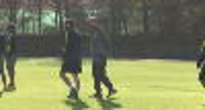 Arsenal need to stick with Wenger - Gilberto Silva