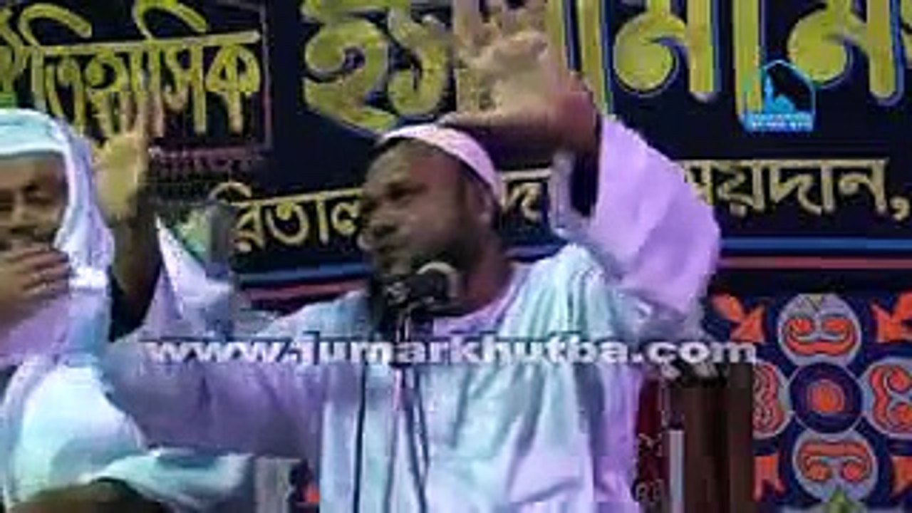 এক মহিলা অন্য মহিলার গায়ে  হাত দিতে পারে... - শায়খ আব্দুর রাজ্জাক বিন ইউসুফ