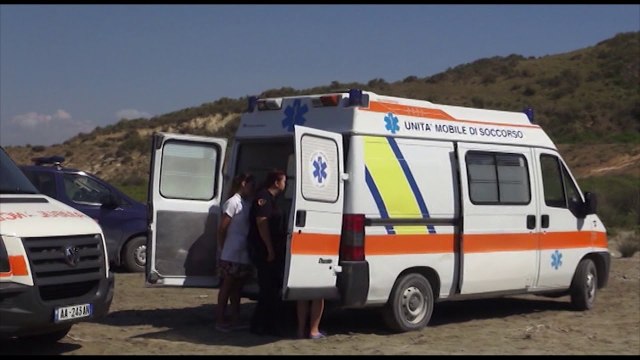 TRAGJEDI PLAZHET E VLORES,3 TE RINJ MBYTEN NE ZVERNEC,NJE 14 VJEÇAR TEK SHKOLLA E MARINES LAJM